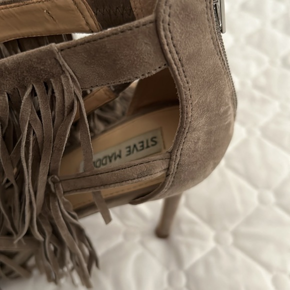 Steve Madden 4 inch Sandals - Picture 5 of 5